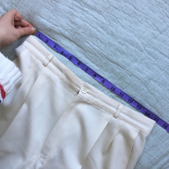 Cream Vintage High Waisted Pleated Trousers - Picture 7 of 8